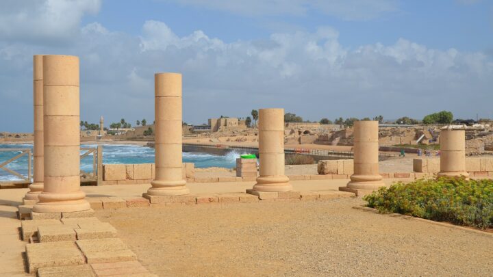 Testimonianze storiche sulla storicità di Gesù in fonti romane e giudaiche
